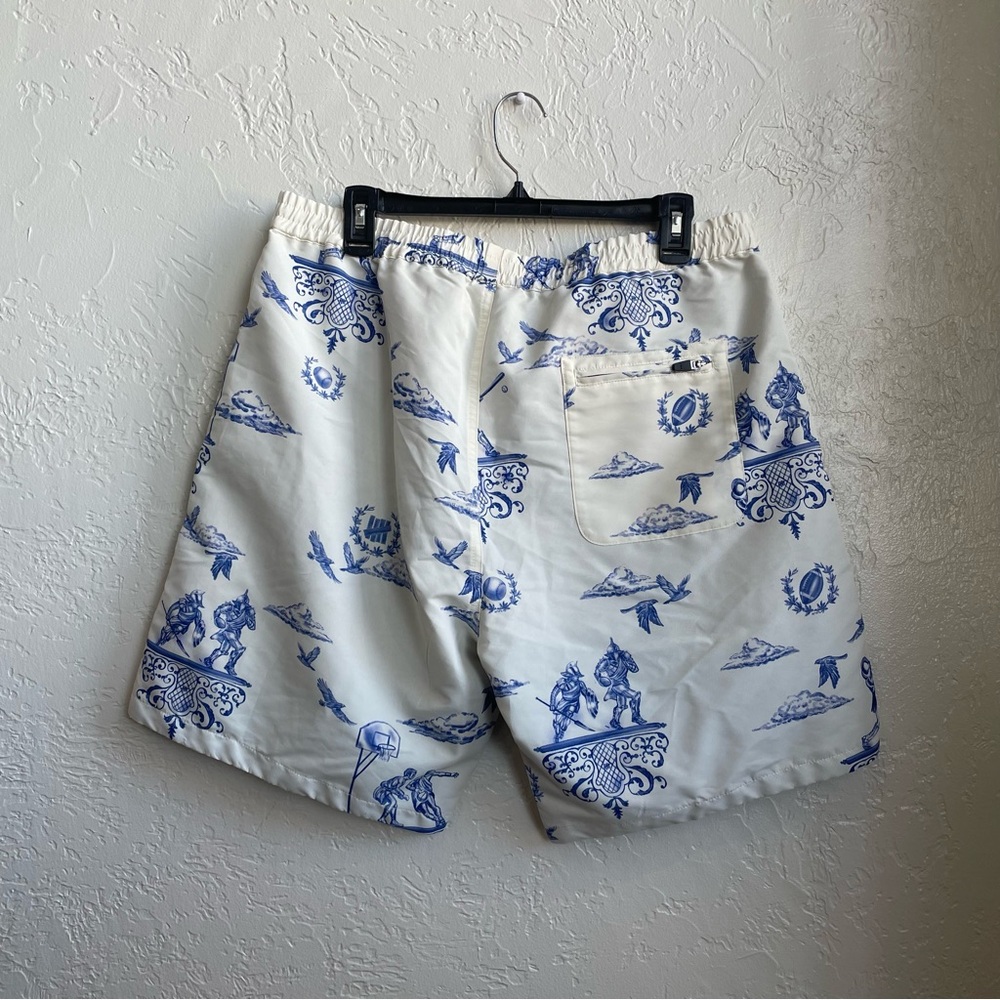 UNDEFEATED SS23 Casual Summer Shorts Size XL - Picture 5 of 7